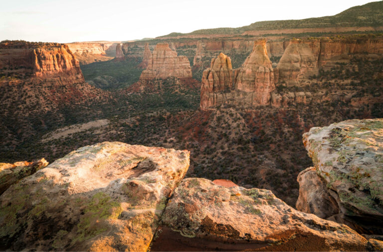 colorado-national-monument-rim-overlook