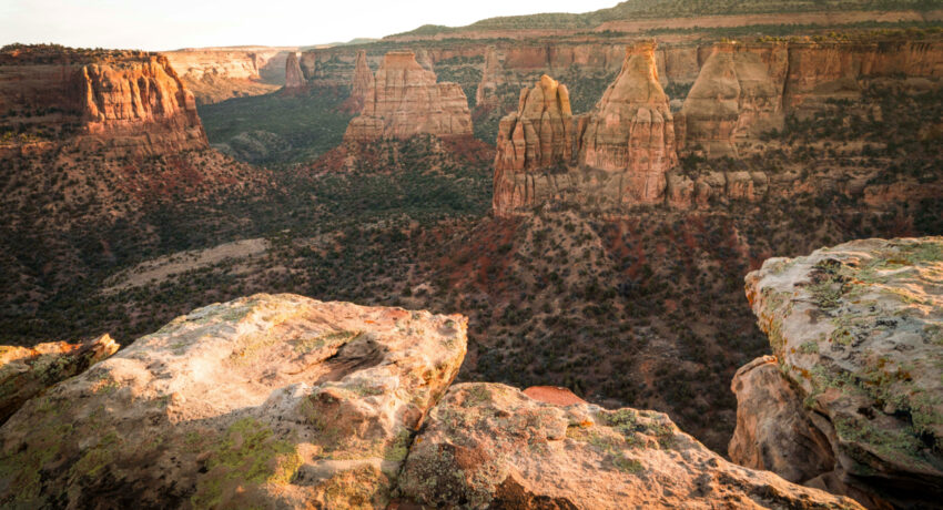 colorado-national-monument-rim-overlook